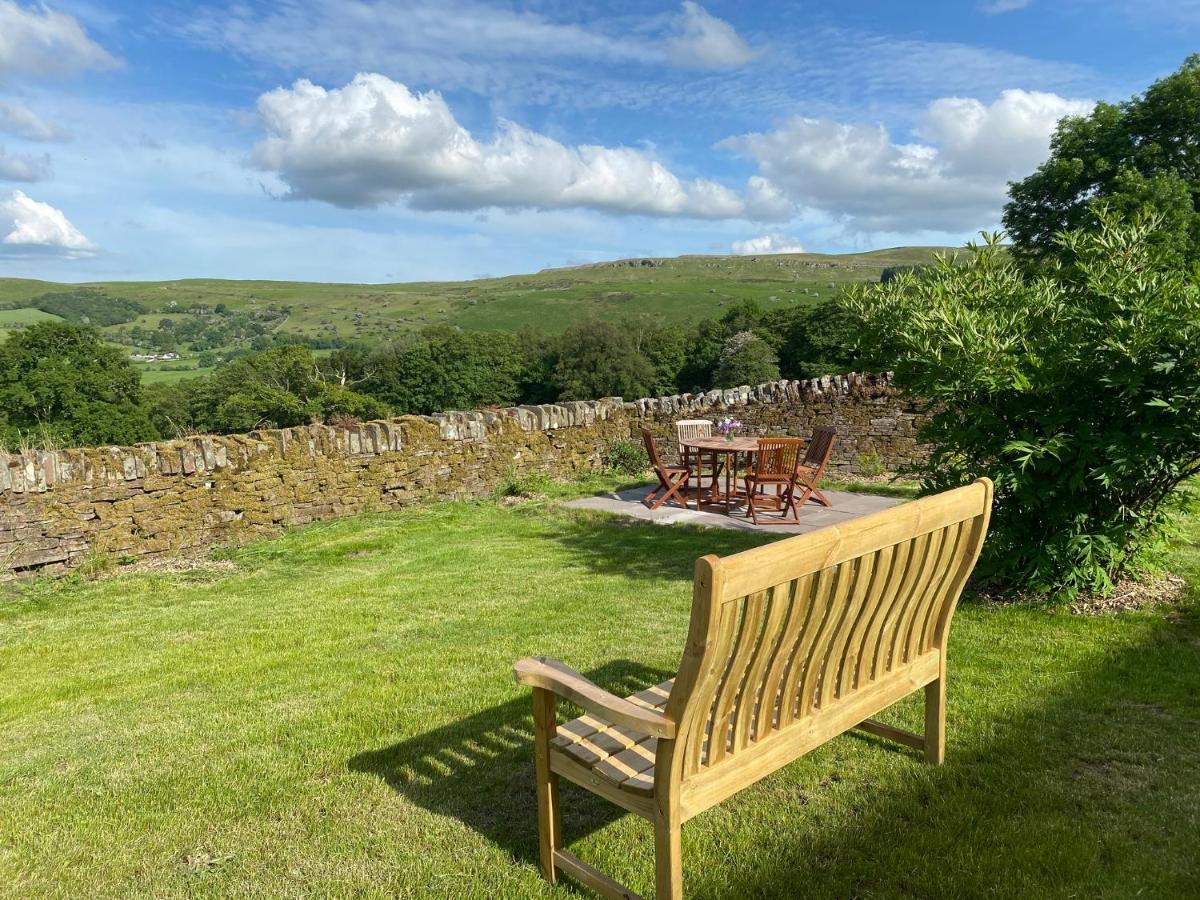 Villa Pant Llwyd Farm à Llangynidr Extérieur photo